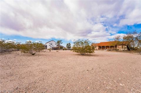 828 Santa Helena Ave, Henderson, NV 89002