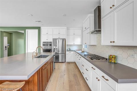 210 Abbey Hill St, Henderson, NV 89012