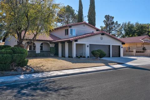 8813 Pesaro Dr, Las Vegas, NV 89117