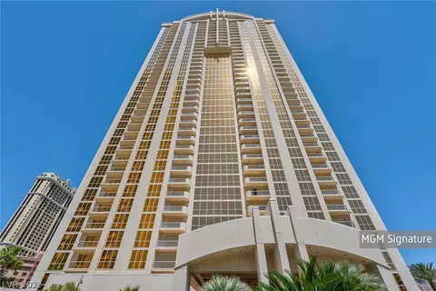145 E Harmon Ave #3802, Las Vegas, NV 89109