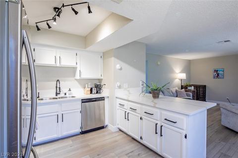 1212 Observation Dr #201, Las Vegas, NV 89128