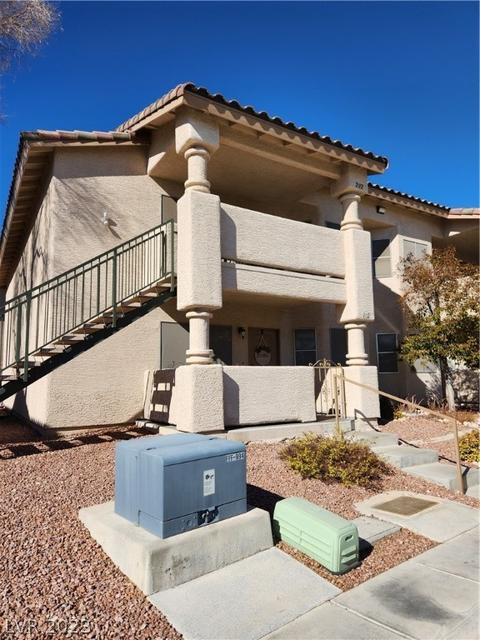 7805 Snowden Ln #202, Las Vegas, NV 89128