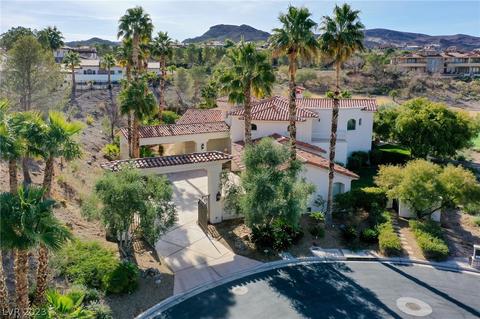 2 Rue De Chateau Pl, Henderson, NV 89011