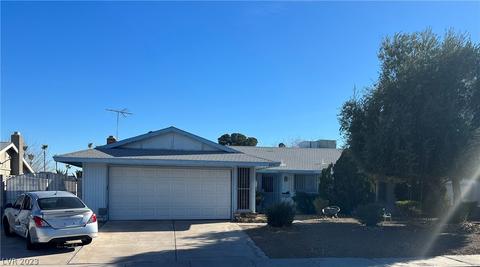 4210 Annie Oakley Dr, Las Vegas, NV 89121