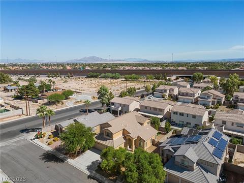 7718 Cascade Bluffs Ct, Las Vegas, NV 89123