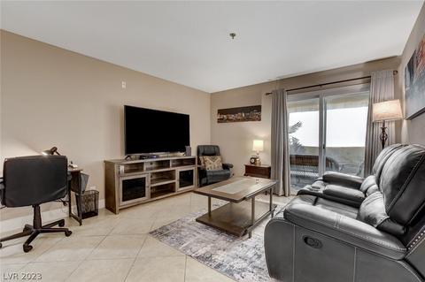 4200 S Valley View Blvd #1068, Las Vegas, NV 89103
