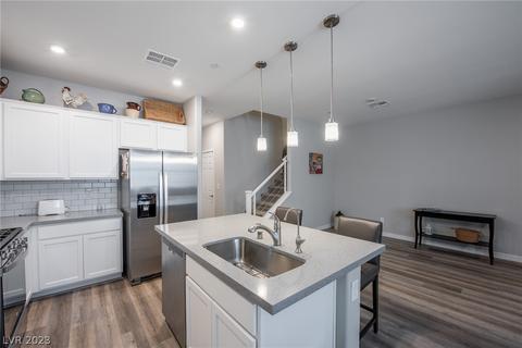 470 Filaree Pl, Henderson, NV 89015