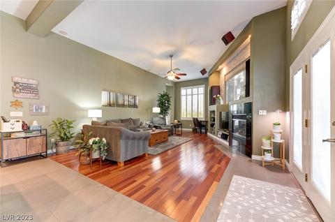 458 Beardsley Cir, Henderson, NV 89052