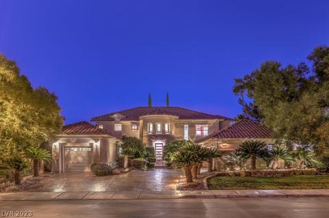 2990 Hammerwood Dr, Las Vegas, NV 89135