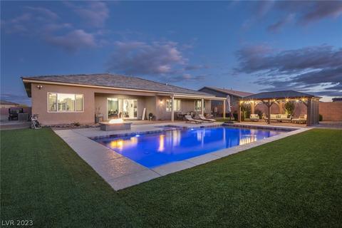 8225 Knight Ethan St, Las Vegas, NV 89123