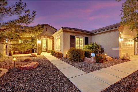 2350 Fayetteville Ave, Henderson, NV 89052