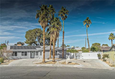 3646 N Braewood Ave, Las Vegas, NV 89120