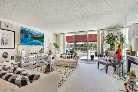 730 S Royal Crest Cir #411, Las Vegas, NV 89169