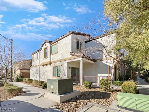 8920 Hand Painted Ct, Las Vegas, NV 89149