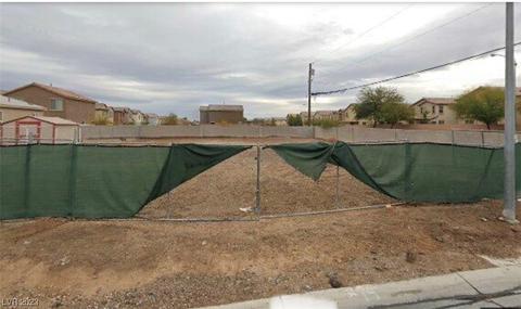 5320 Los Pinos St, Las Vegas, NV 89122