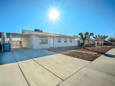 620 Huntington St, Las Vegas, NV 89107