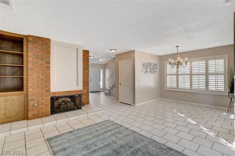 2446 Pickwick Dr, Henderson, NV 89014