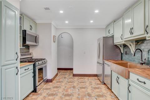 2700 N Rainbow Blvd #1138, Las Vegas, NV 89108