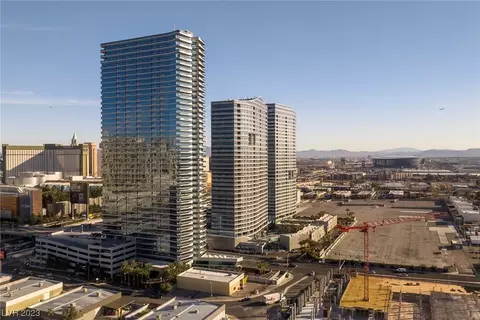 4565 Dean Martin Dr #107, Las Vegas, NV 89103