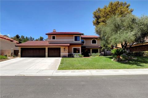 13 Hummingbird Ln, Henderson, NV 89014
