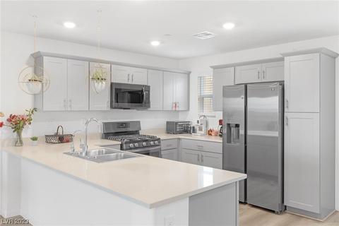 3800 Enchanted Sky St, Las Vegas, NV 89129