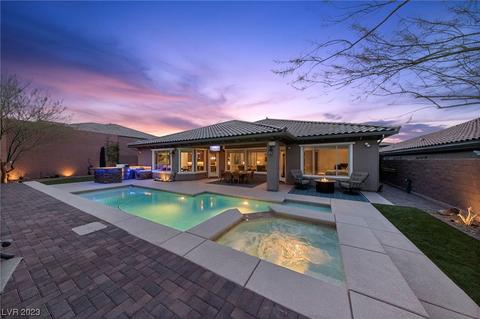 2860 Saint Dizier Dr, Henderson, NV 89044