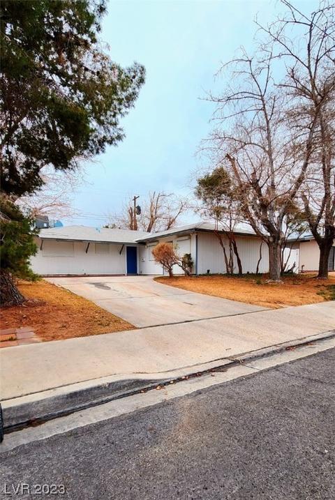 6305 Rassler Ave, Las Vegas, NV 89107