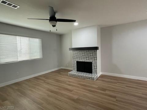 250 Greenbriar Townhouse Way, Las Vegas, NV 89121