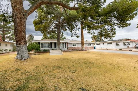 814 Kenny Way, Las Vegas, NV 89107