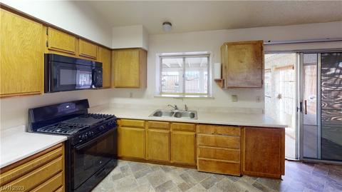 3026 Leandro Ct, Laughlin, NV 89029 photo 5