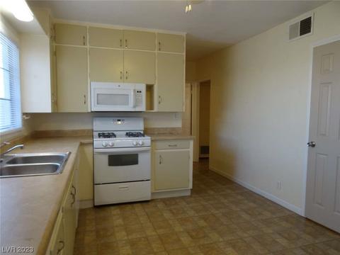 118 W Basic Rd, Henderson, NV 89015 photo 6
