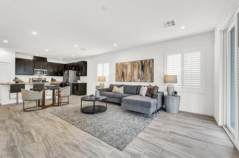 218 Seven Valleys Ct, Las Vegas, NV 89183