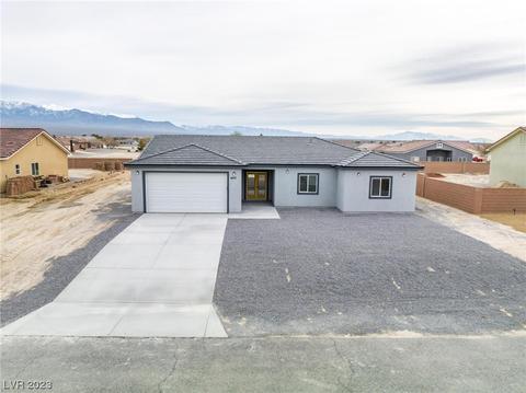 4971 Stoneham St, Pahrump, NV 89061