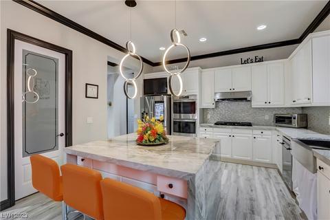 7712 Calm Waters St, Las Vegas, NV 89131