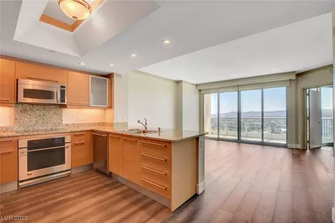 322 Karen Ave #3106, Las Vegas, NV 89109