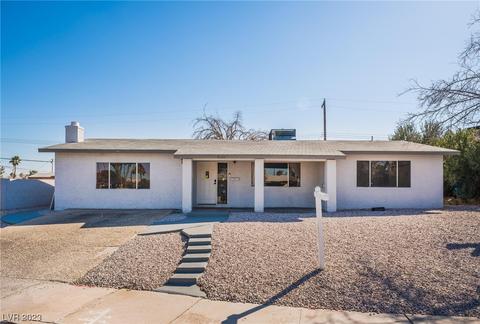 3151 Liberty Cir, Las Vegas, NV 89121