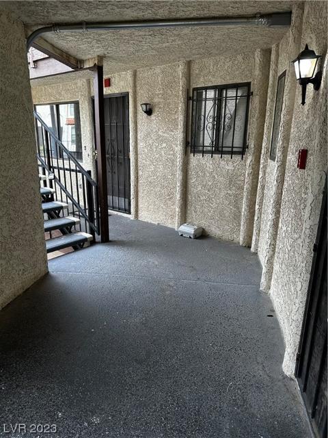 2080 Karen Ave #74, Las Vegas, NV 89169