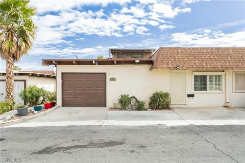 2670 Heritage Ct, Las Vegas, NV 89121