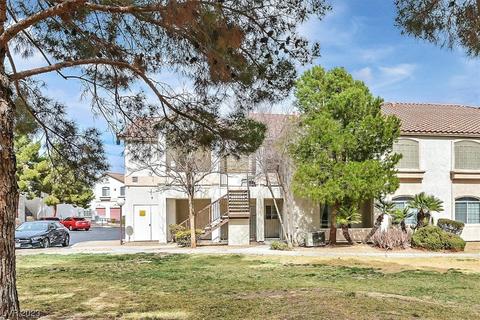 1300 S Arlington St #222, Las Vegas, NV 89104