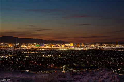 447 Rock Peak Dr, Henderson, NV 89012
