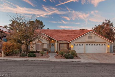 8640 Inwood Dr, Las Vegas, NV 89145
