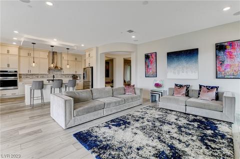 170 Harris Peak St, Las Vegas, NV 89138