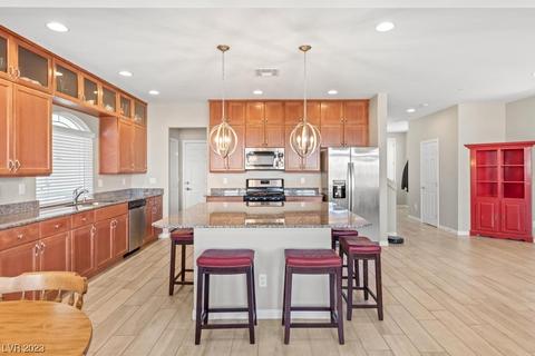 6464 Pear Valley Ln, Las Vegas, NV 89118