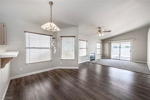 8112 Redskin Cir, Las Vegas, NV 89145