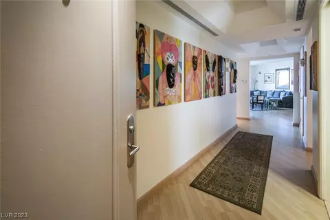 2777 Paradise Rd #804, Las Vegas, NV 89109