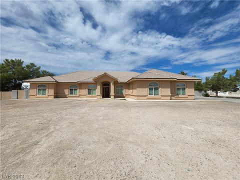 6910 Unicorn St, Las Vegas, NV 89131
