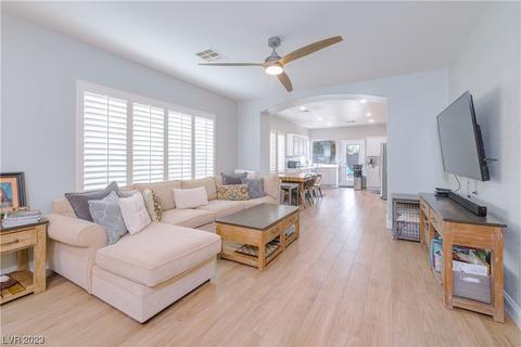 10961 Harvest Hill Ln, Las Vegas, NV 89135