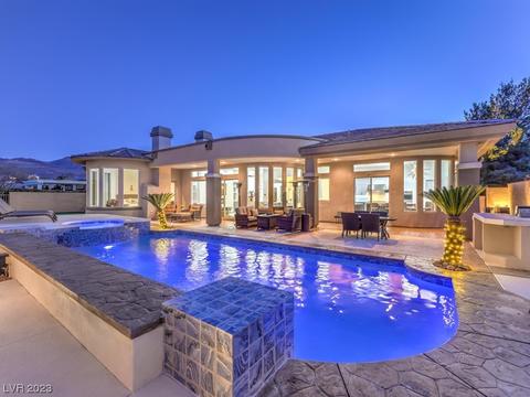 67 Isleworth Dr, Henderson, NV 89052