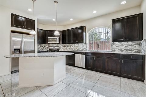 7299 Shannon Ridge Ct, Las Vegas, NV 89118