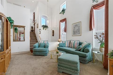 684 Amber Hills Dr, Las Vegas, NV 89123